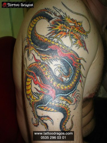 Dragon Renkli Tattoo