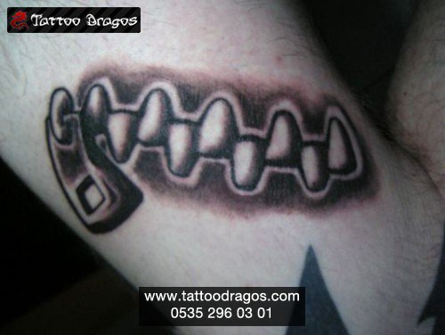 Fermuar Tattoo