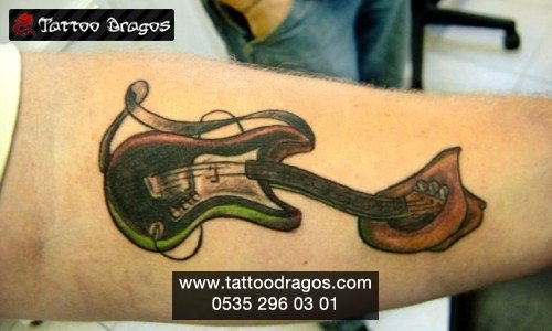 Gitar Şapka Tattoo