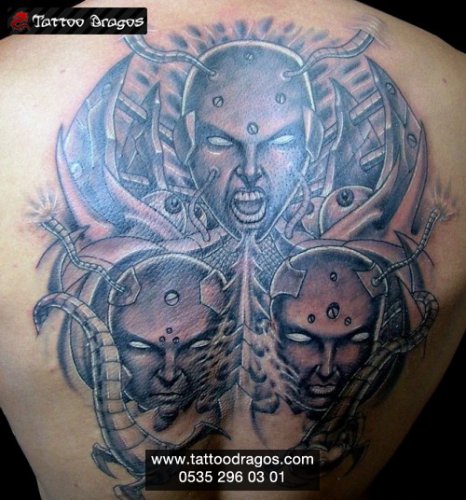 Gotic Tattoo