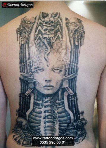 Gotic Tattoo