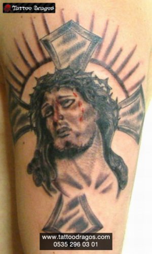 İsa Tattoo