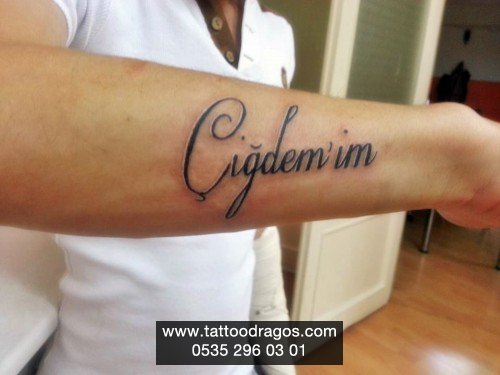 İsim Yazı Tattoo