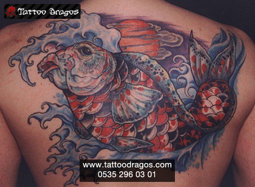 Japon Balığı Tattoo