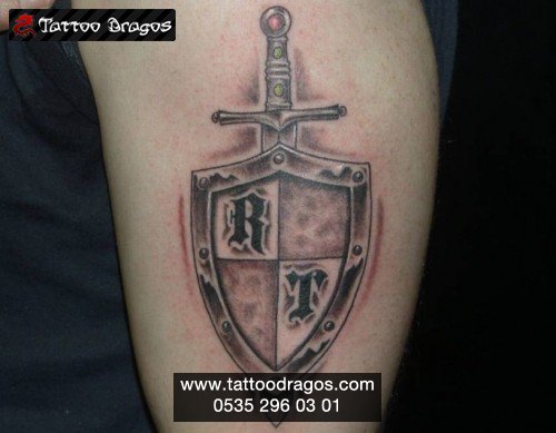 Kılıç Kalkan Tattoo