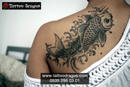 Koi Japon Balığı Tattoo