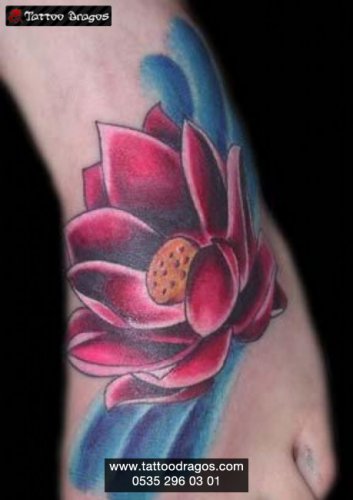 Lotus Çiçek Tattoo