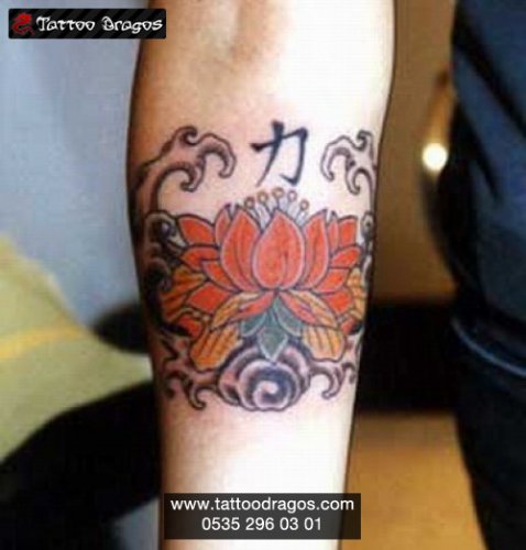 Lotus Çiçek Tattoo