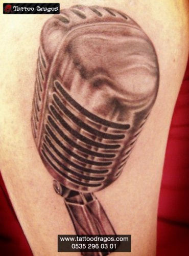 Mikrofon Tattoo