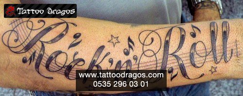 Nota Ve Yıldızlı Yazı Tattoo