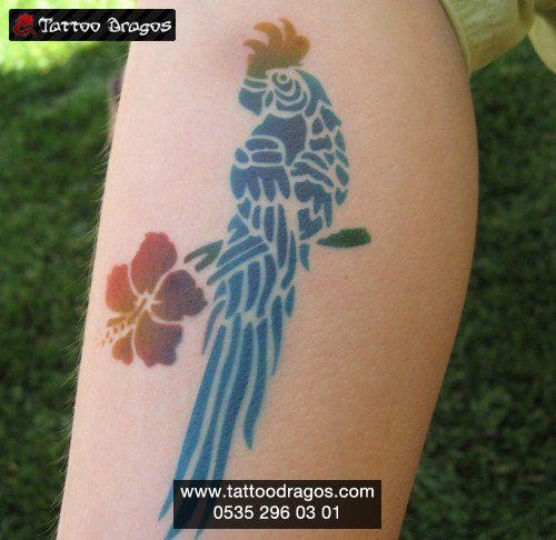 Papağan Tribal Tattoo