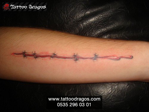 Renkli Dikiş Tattoo