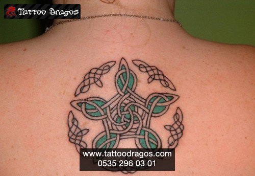 Renkli Tribal Celtic Tattoo