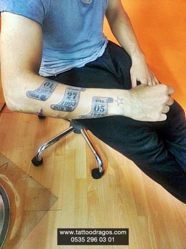 Takvim Yaprağı Tattoo