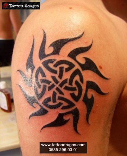 Tribal Güneş Tattoo