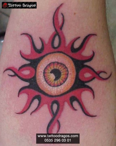 Tribal Güneş Göz Tattoo