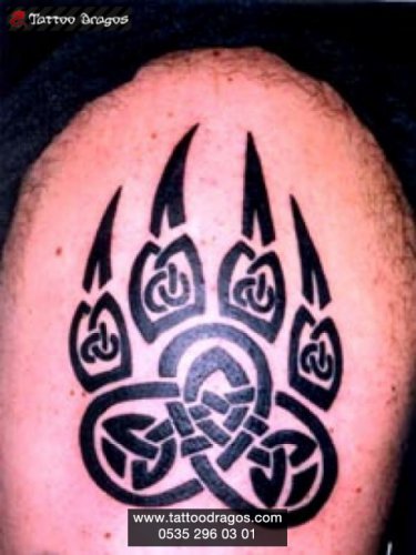 Tribal Pençe Tattoo