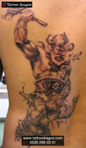 Wiking Fantazi Tattoo