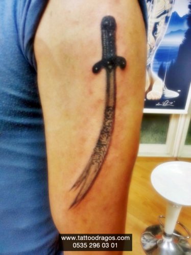 Zülfikar Kılıç Tattoo