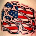 Bayrak Amerikan Yırtık Tattoo
