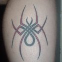 Renkli Tribal Örümcek Tattoo