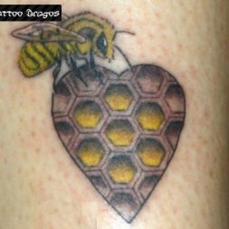Arı Petek Tattoo