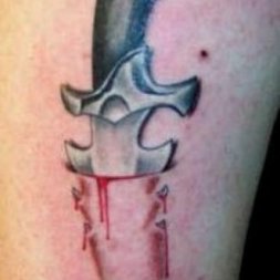 Bıçak Yırtık Tattoo