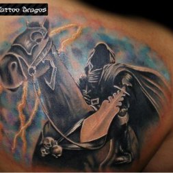 Kara Şovalye Tattoo