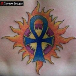 Sonsuzluk Mısır Haçı Tattoo