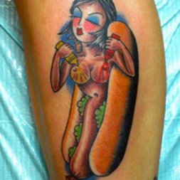 Sosisli Tattoo