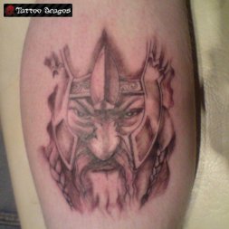 Wiking Savaşçı Tattoo