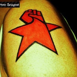 Yıldız Yumruk Amblem Tattoo