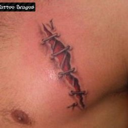 Yırtık Tattoo